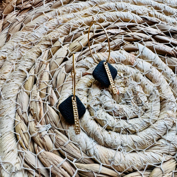 Aquila deluxe black and gold