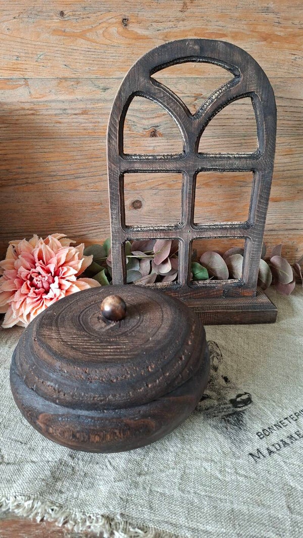 Houten potje met deksel