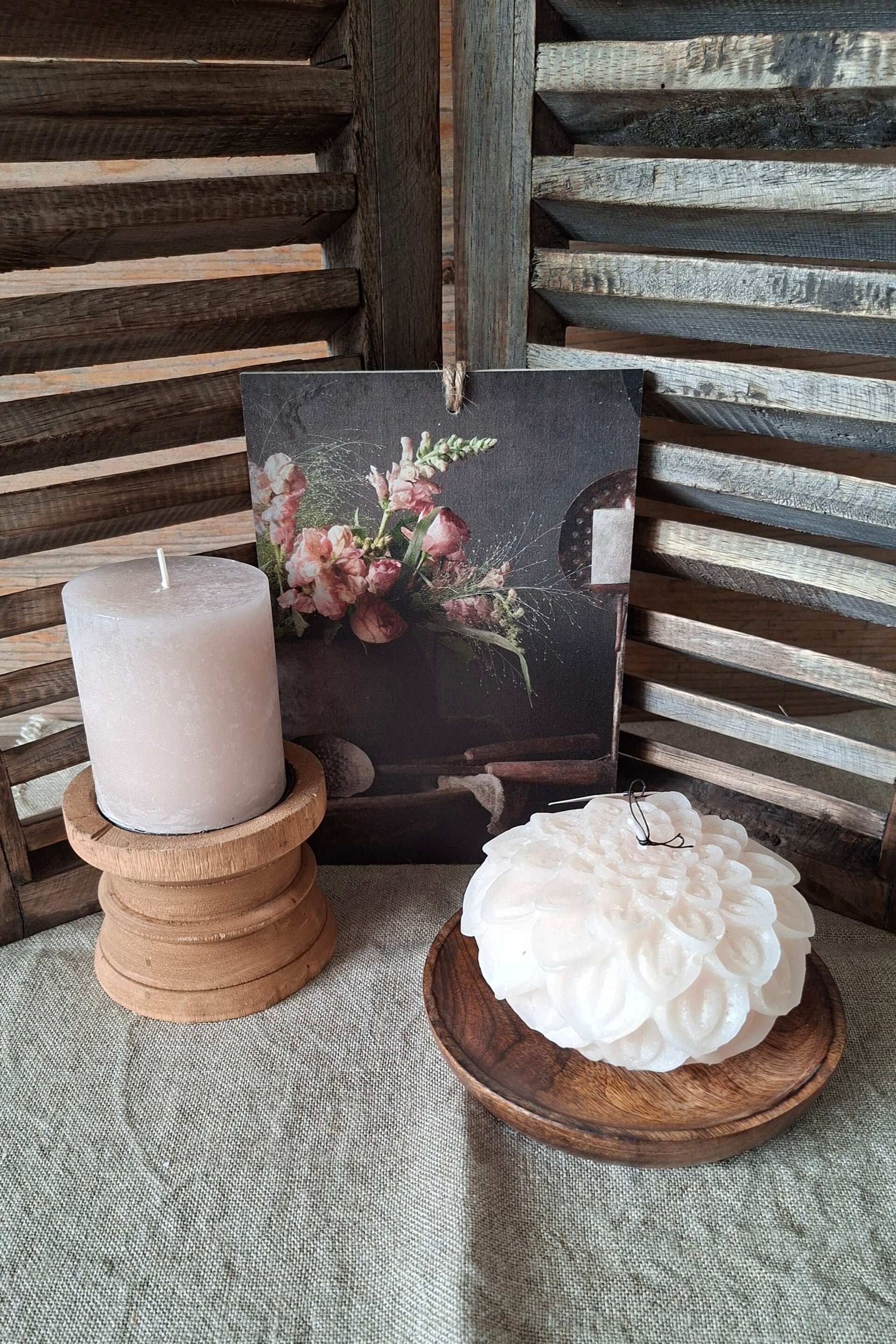 Kaars Dahlia Ivory 12x8cm