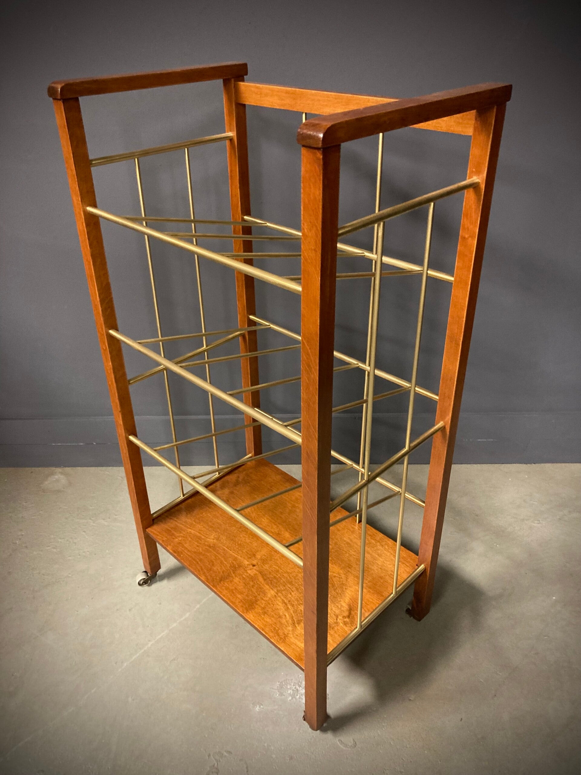 Vintage Scandinavisch lectuurrek, jaren ‘60