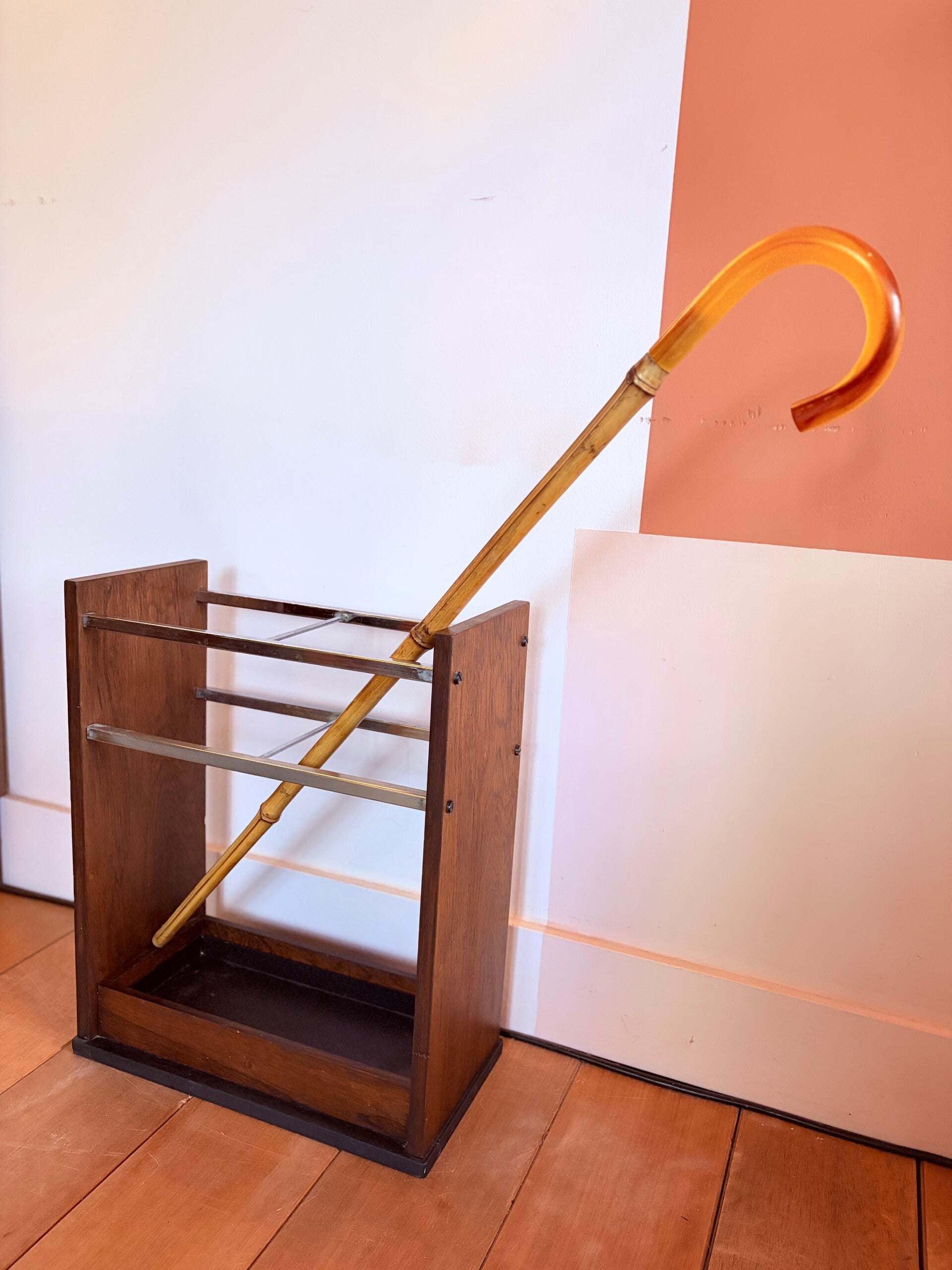 Mid-century paraplustandaard, teak en chroom