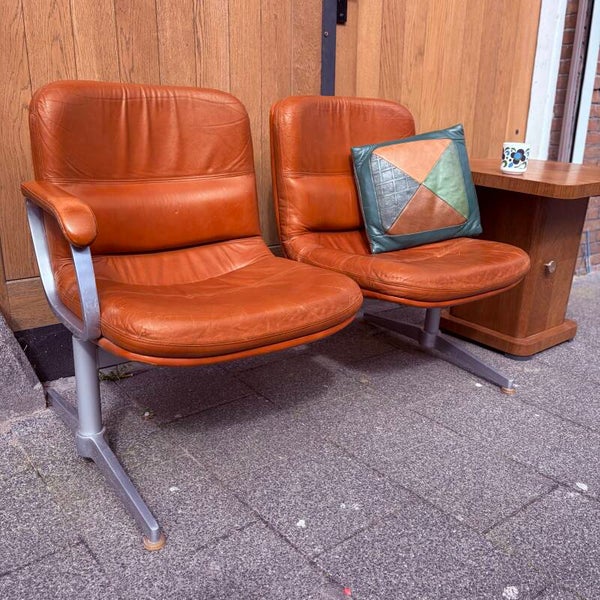 Jaren ‘70 tweezitsbank, cognackleurig leer