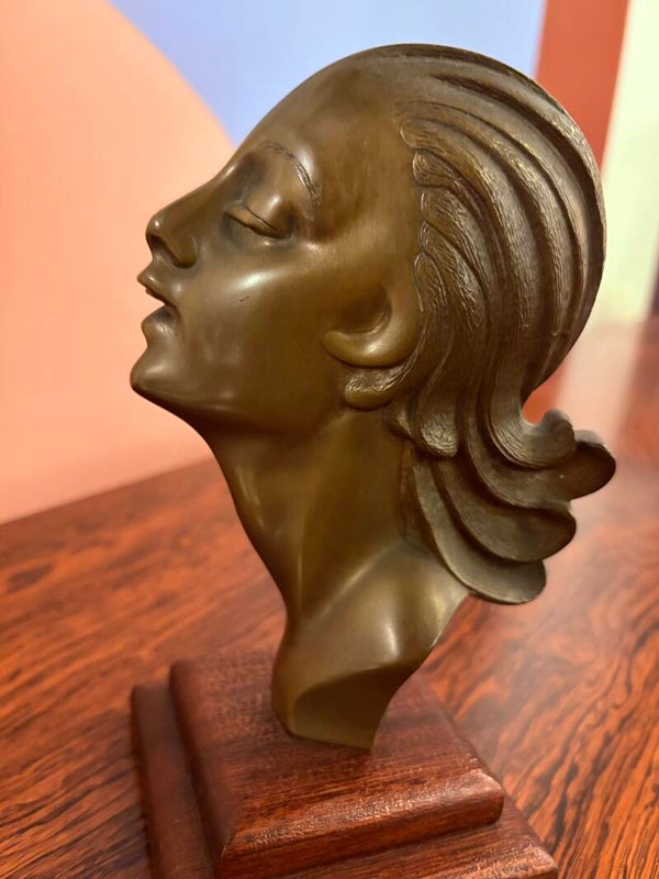 Art deco bronzen beeldje, profil
