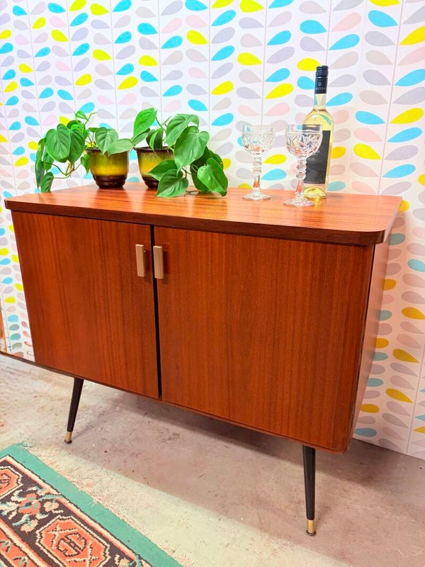 Mid-century kastje, mahonie