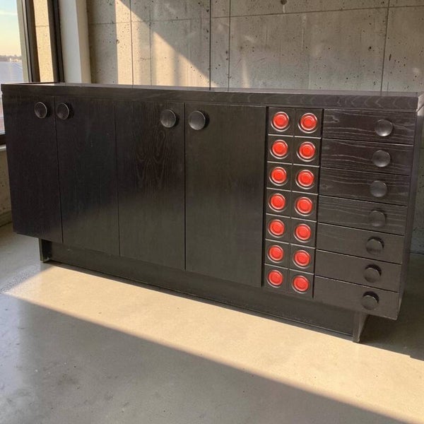 Vintage brutalistische high-board jaren ‘70