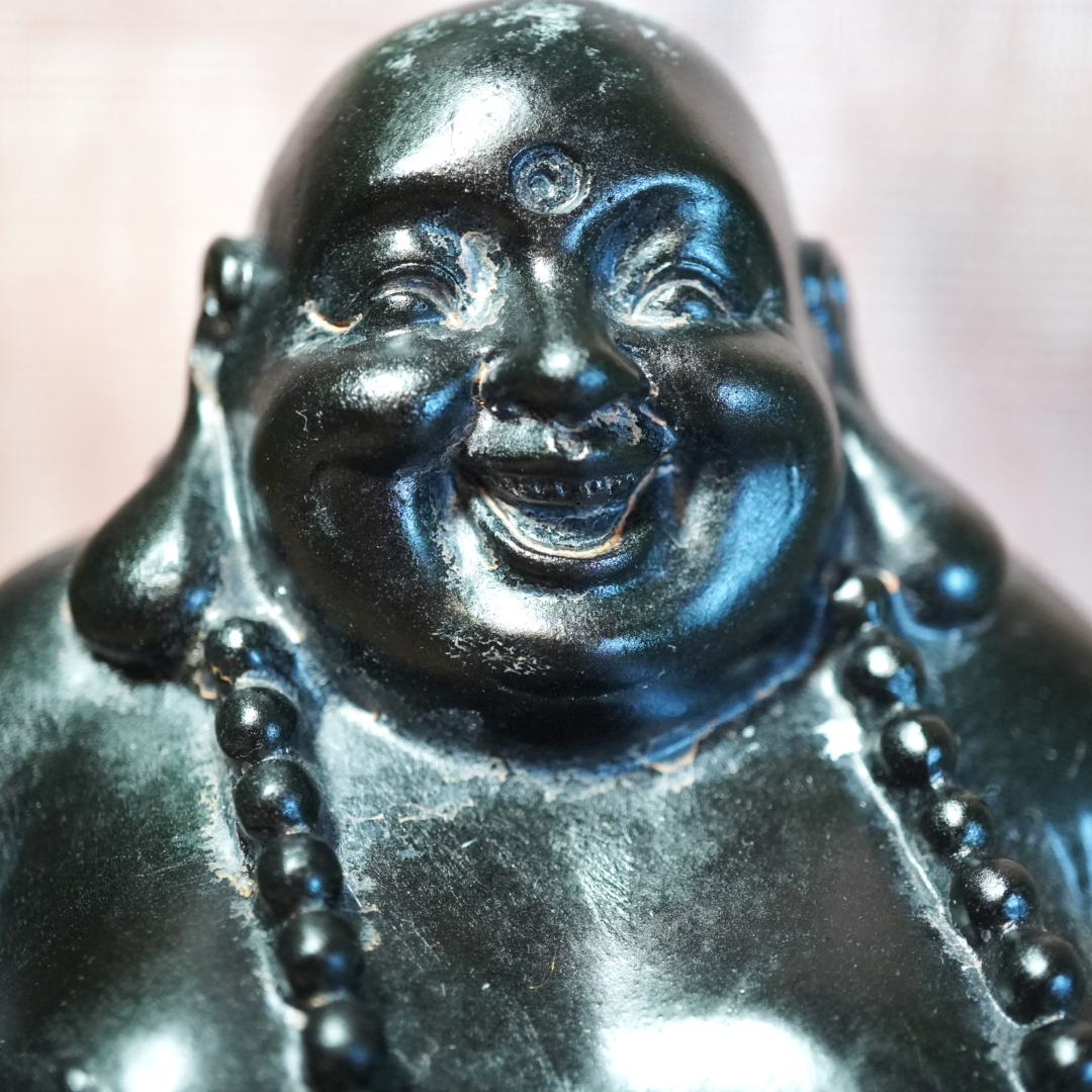 Chinese boeddha van geluk en voorspoed, ca. 500 gram, polyresin.