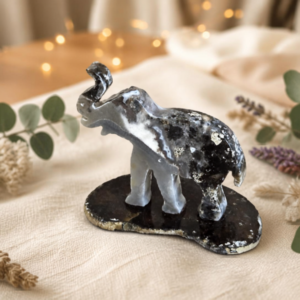 Olifant Carving op Agaat Schijf - 263710