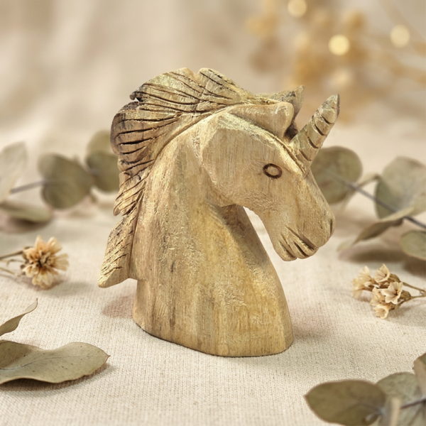 Palo Santo Eenhoorn Carving