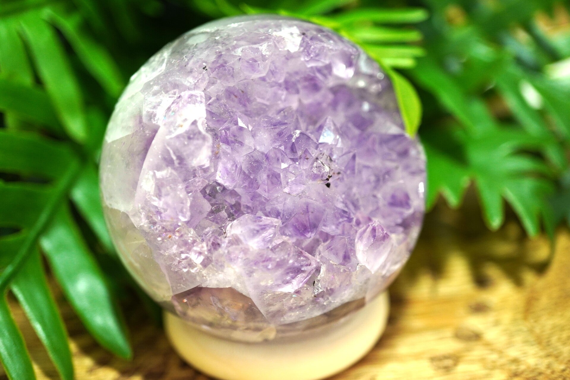 Amethist Geode Bol uit Brazilië, 250 gram.