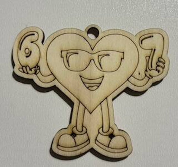Houten figuurtjes lasergesneden 10cm.