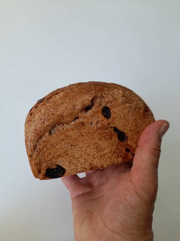 Rozijnenbroodje met kaneel