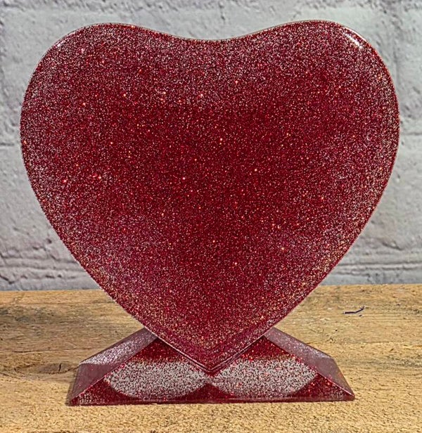 RESIN HEART CUSTOMIZABLE WITH NAME AND OR PICTURE