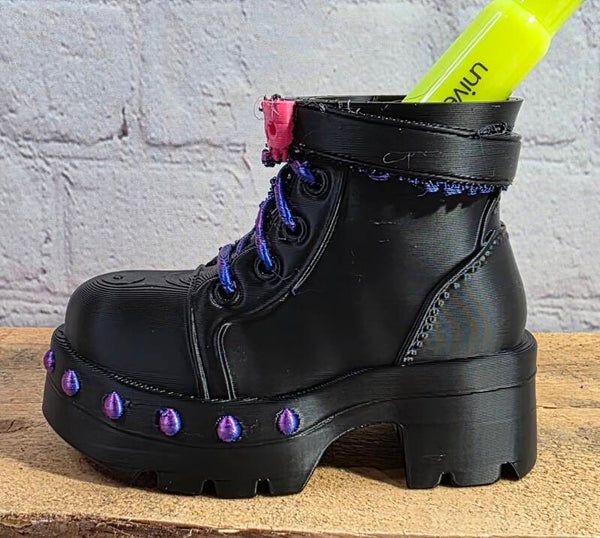 3D PRINTED BOOT HOLDER