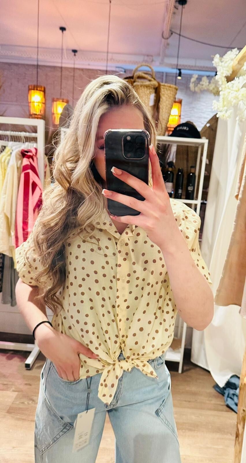 Blouse geel gestippeld