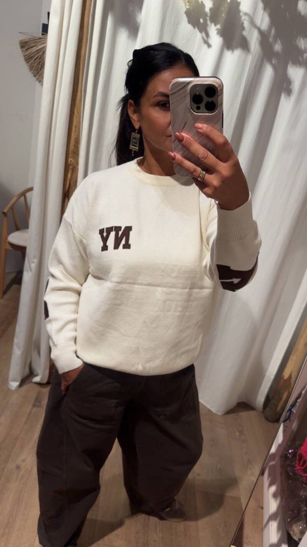 Sweater Lizzy