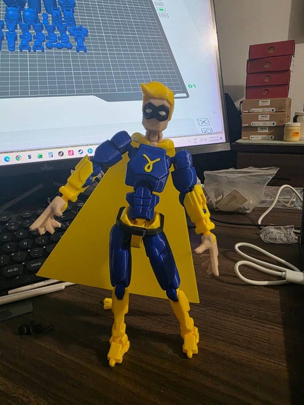 FIGURA DE GAMMA JACK DE 21 CM DE ALTO HECHA EN IMPRESION 3D