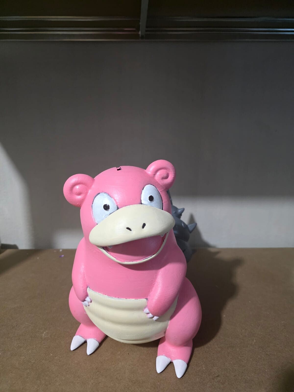 ALCANCIA DE 30 CM DE ALTO DE SLOWBRO HECHA EN IMPRESION 3D