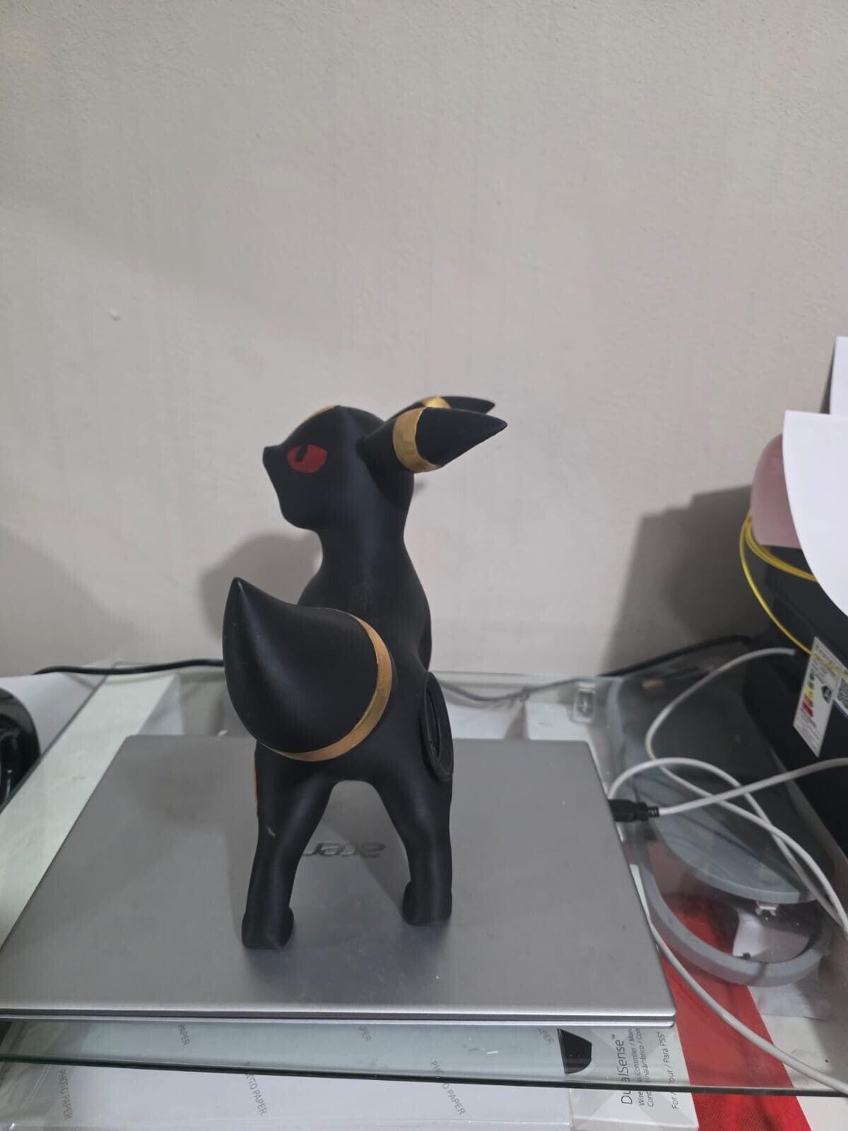 ALCANCIA DED 30CM DE ALTO DED UMBREON HECHA EN IMPRESION 3D