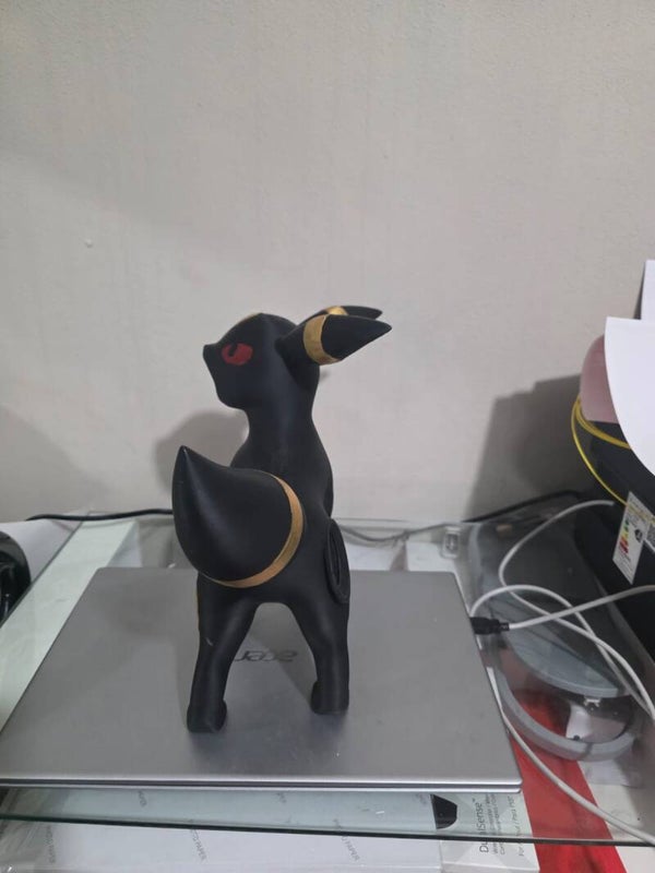 ALCANCIA DED 30CM DE ALTO DED UMBREON HECHA EN IMPRESION 3D