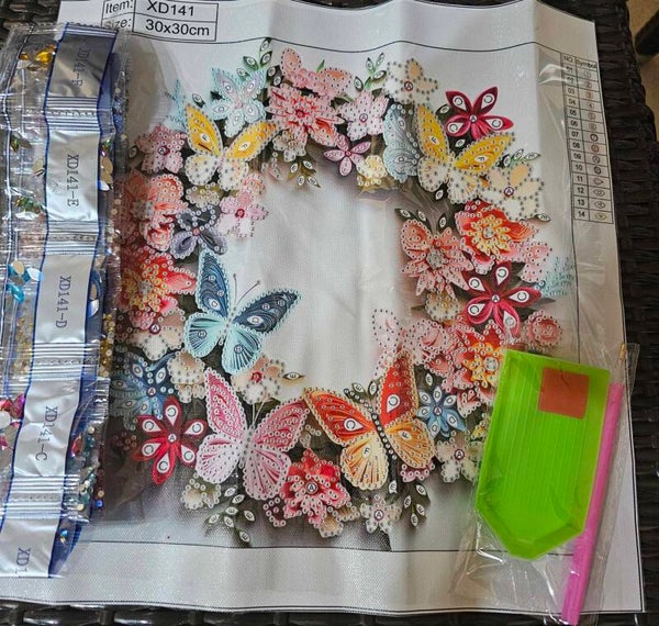 3030-0028 - Butterflies and Flowers Wreath Partial Diamond Art with Special Shaped Diamonds