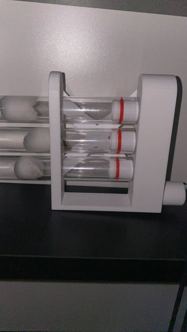 Reageerbuis nest Thirks klein