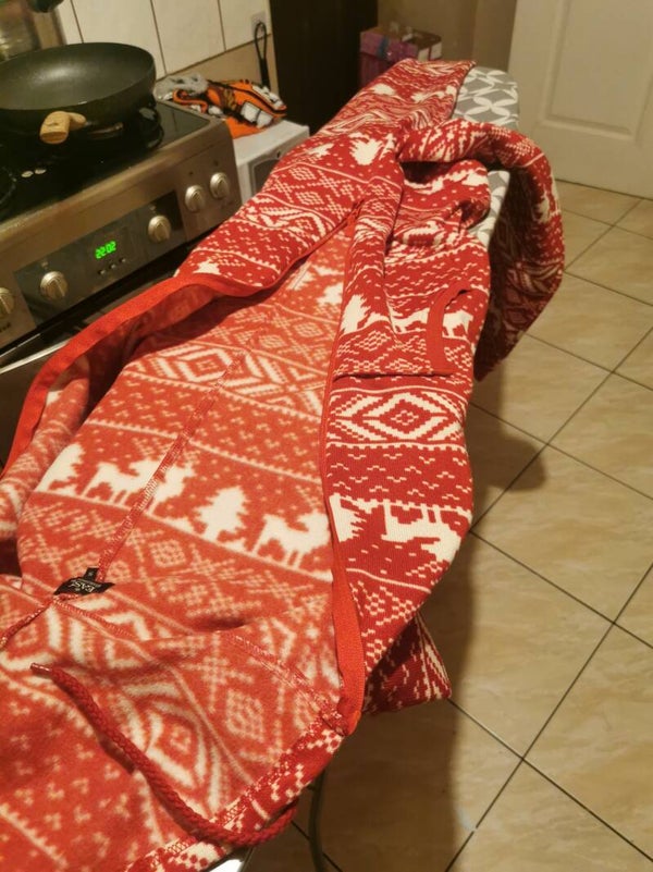 Kombinezon pluszowy Easy r. 36 S kolor czerwony biały