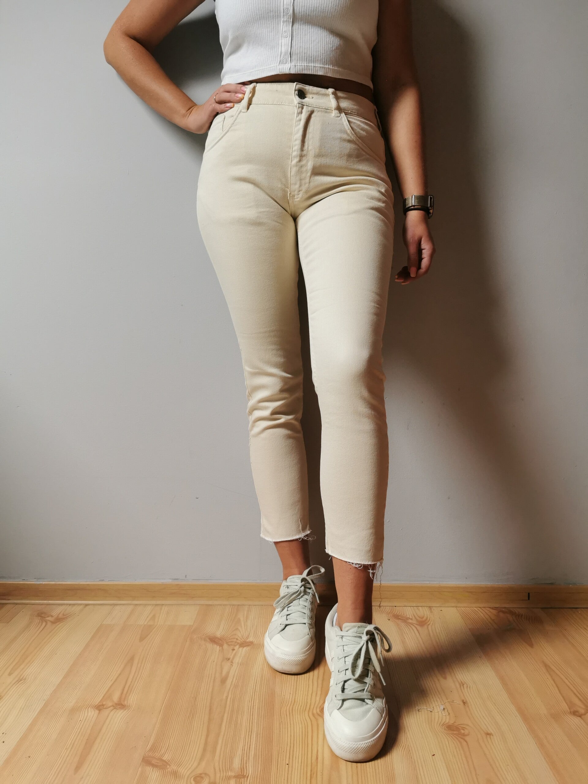 Jeansy Zara r. 38 M kolor masełkowy wysoki stan