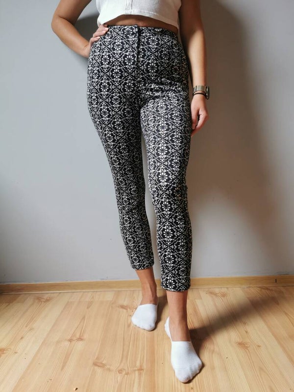 Spodnie materiałowe F&F r. 38 M kolor czarny biały wysoki stan