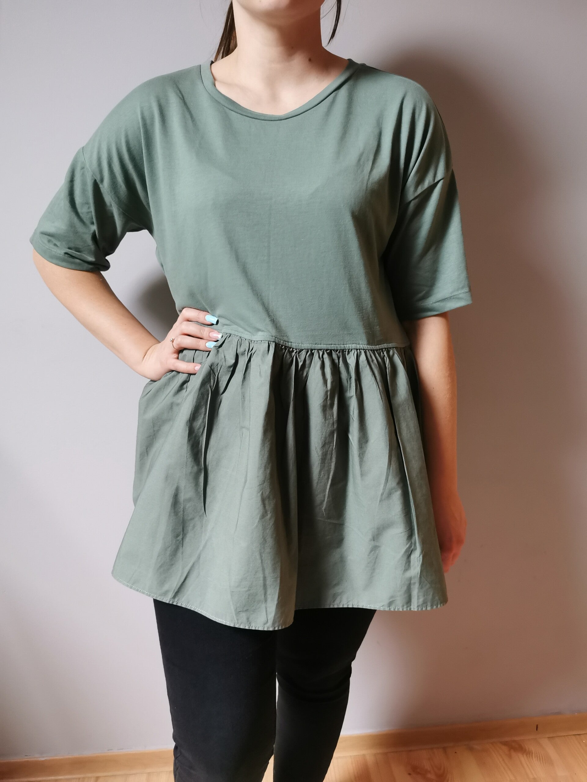 Bluzka z krótkim rękawem Vero Moda r. 40 L kolor khaki