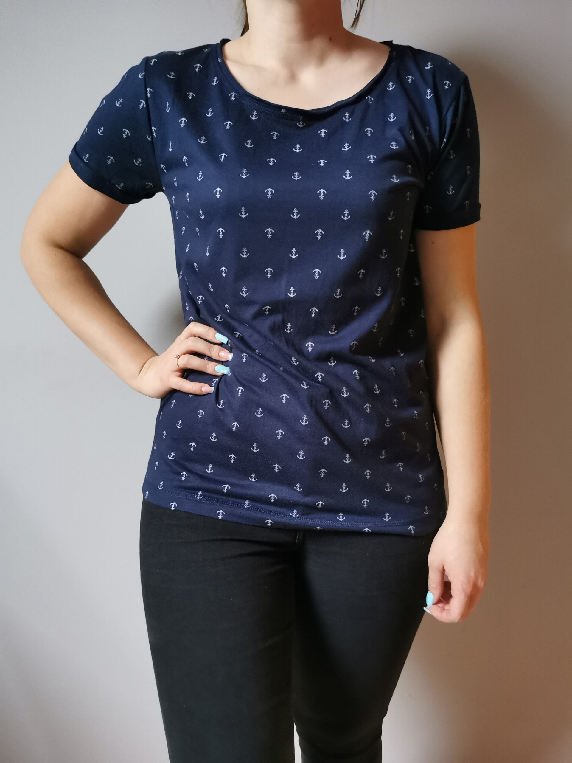 Bluzka z krótkim rękawem Gina r. 40 42 L kolor granatowy wzór kotwice