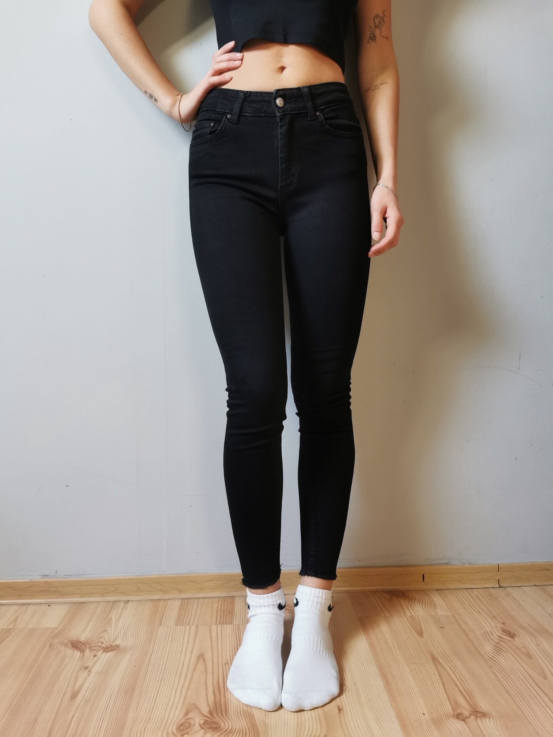 Jeansy Only r. 32 XXS kolor czarny wysoki stan