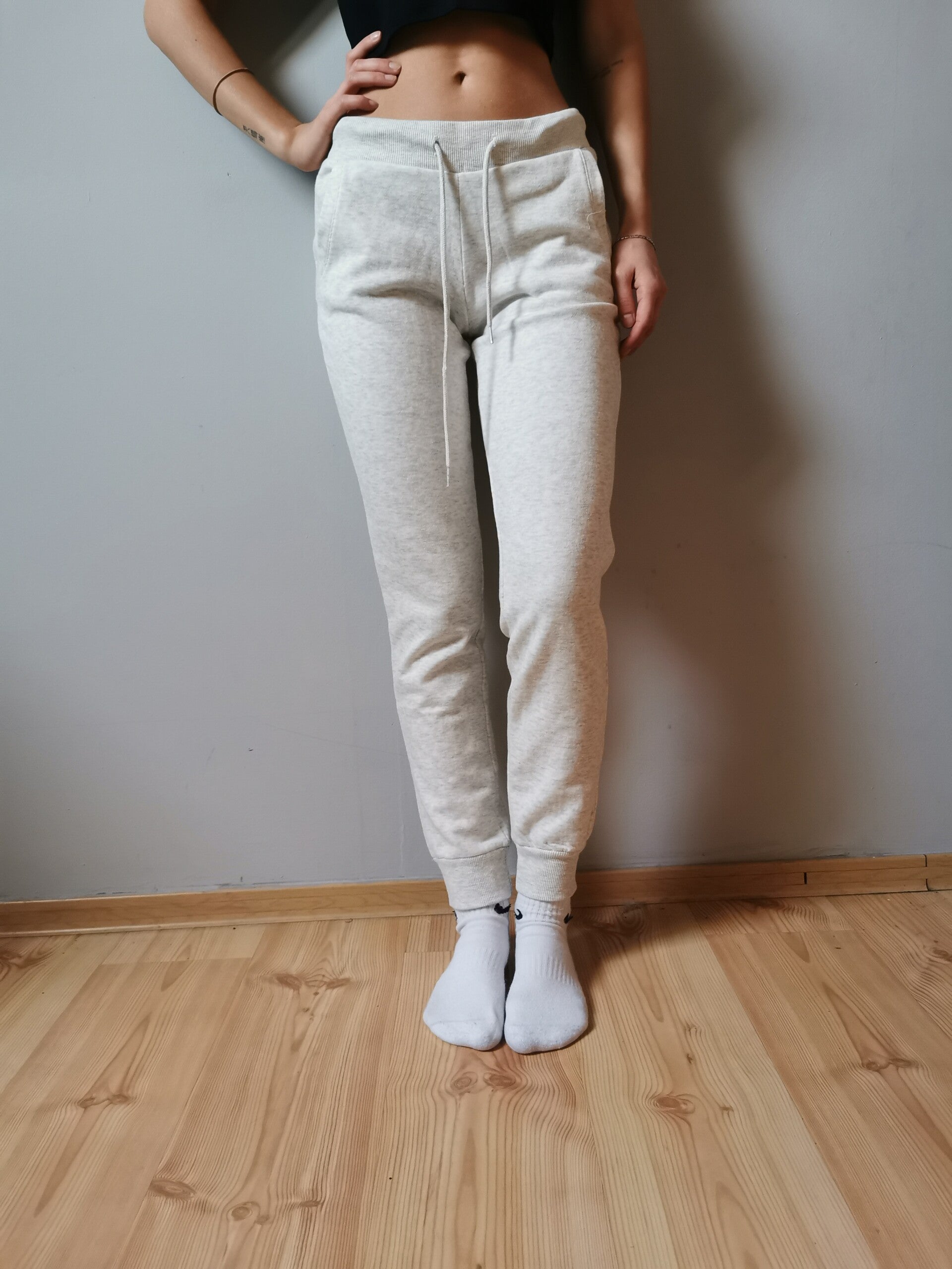 Spodnie materiałowe dresy Terranova r. 38 M kolor popielaty