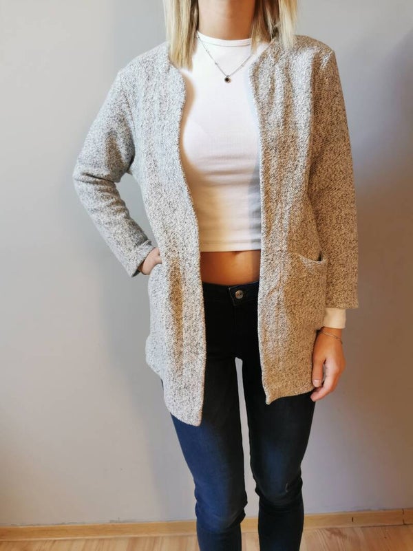 Sweter narzutka r. 36 S kolor szary melanż