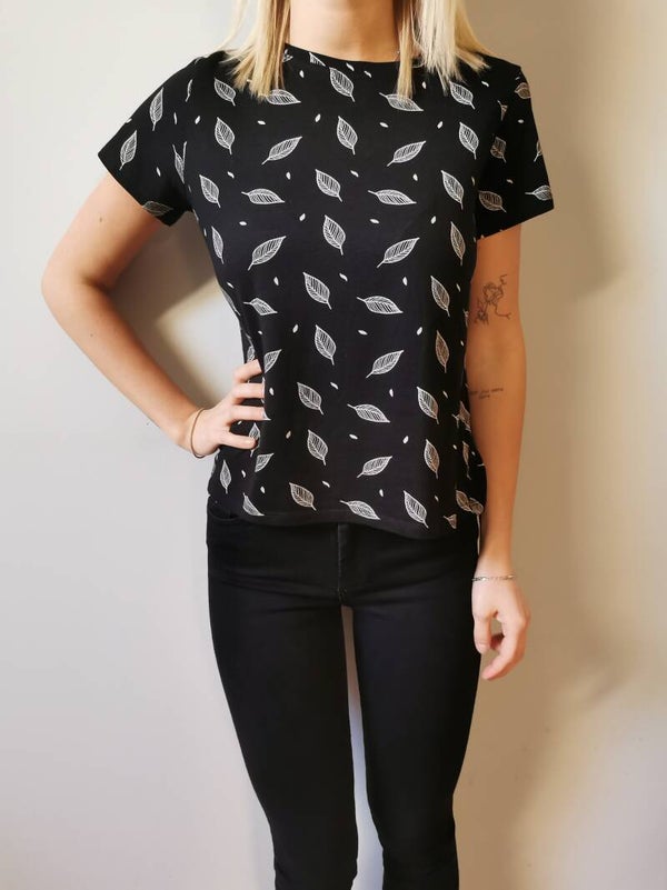 Bluzka z krótkim rękawem Sinsay r. 34 XS kolor czarny, biały