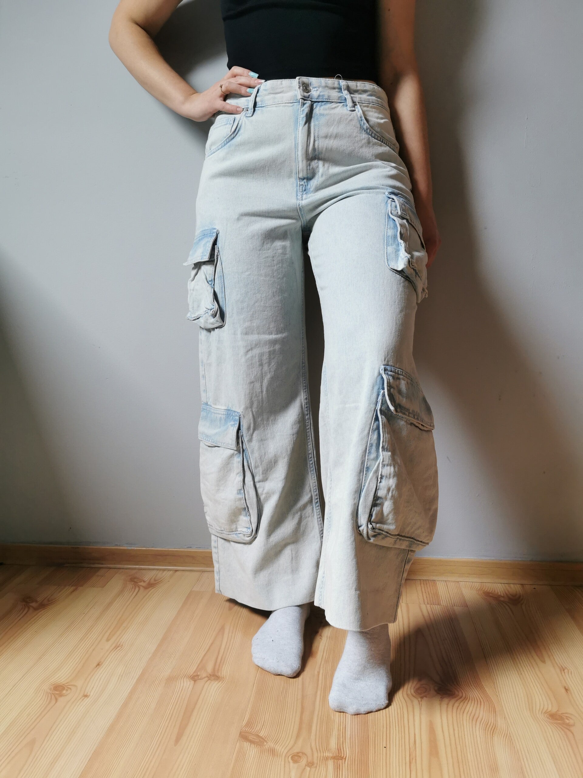 Jeansy Pull&Bear r. 36 S kolor jasny jeans bojówki wysoki stan