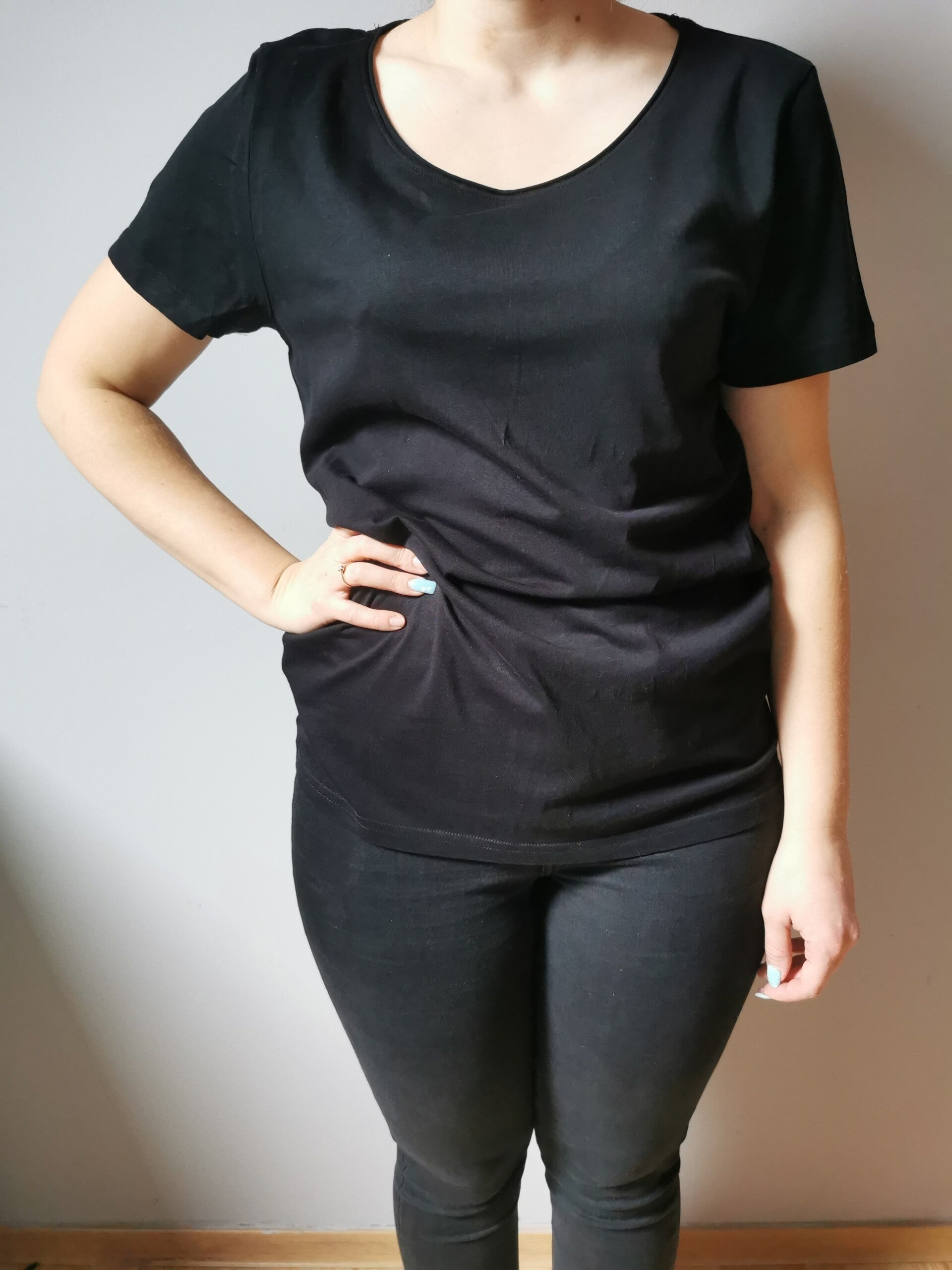 Bluzka z krótkim rękawem Review r. 38 M kolor czarny