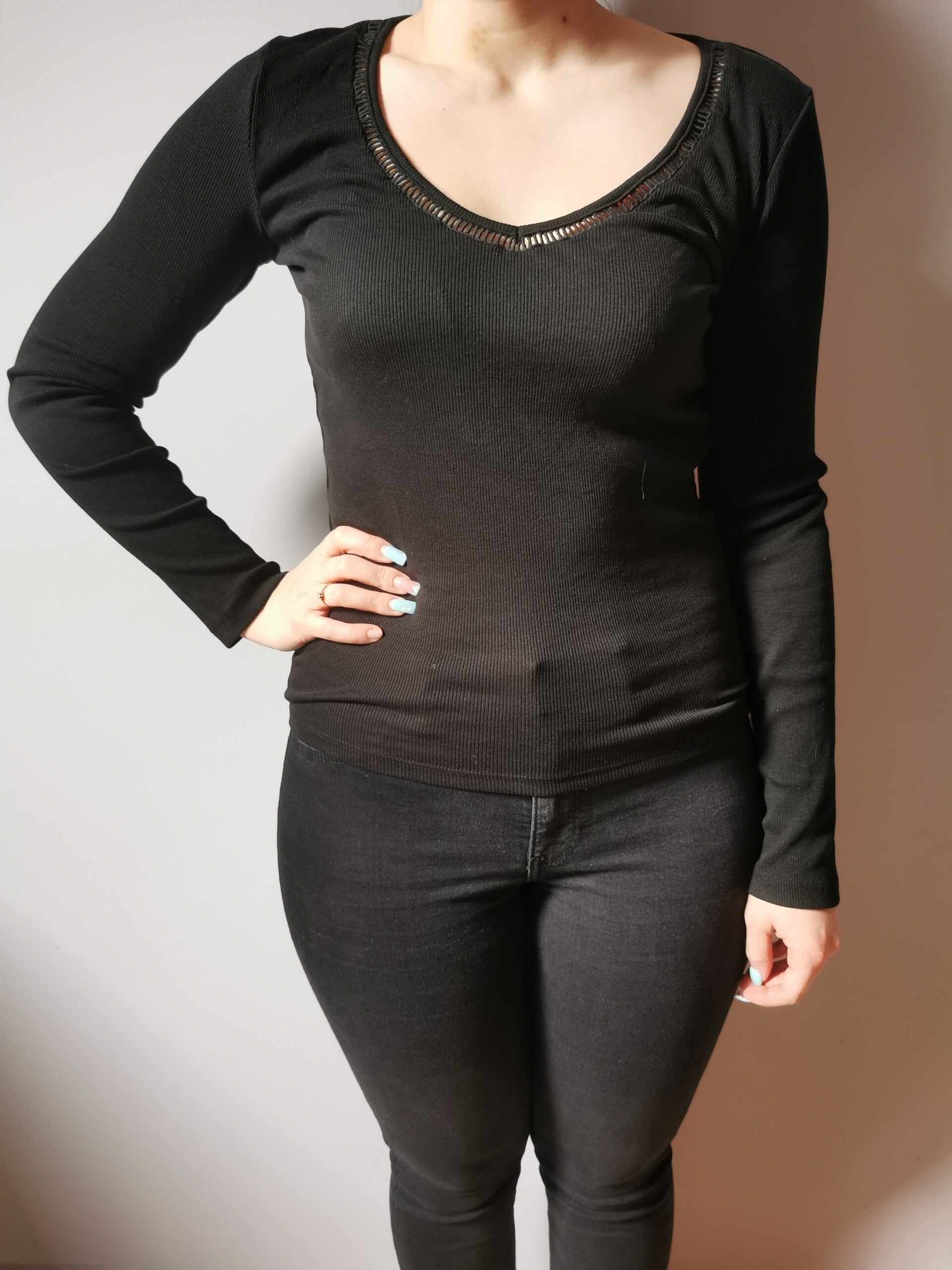 Bluzka z długim rękawem Sinsay r. 38 M kolor czarny