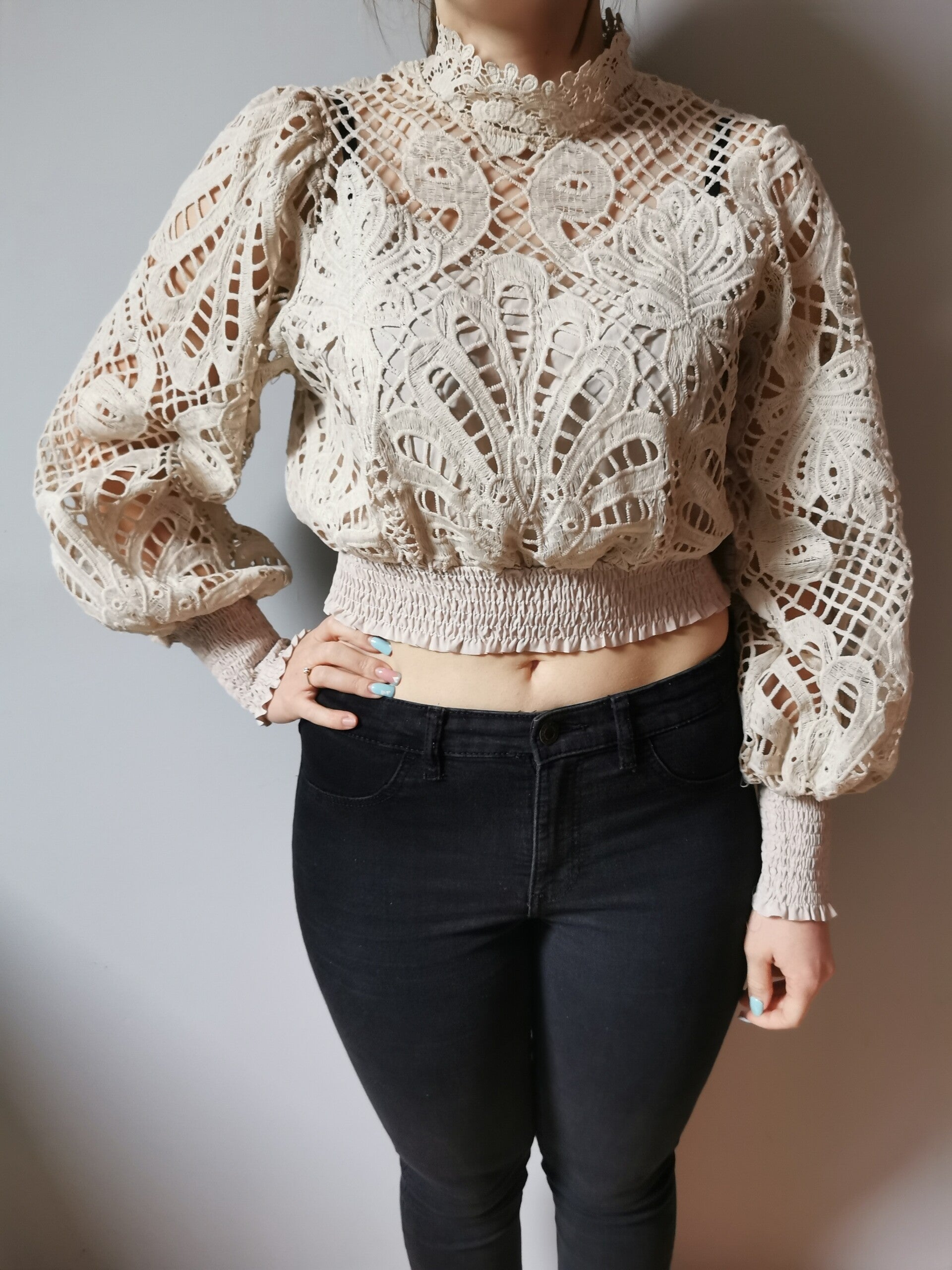 Bluzka z długim rękawem elegancka, koronkowa Lamiar r. 38 M kolor beżowy