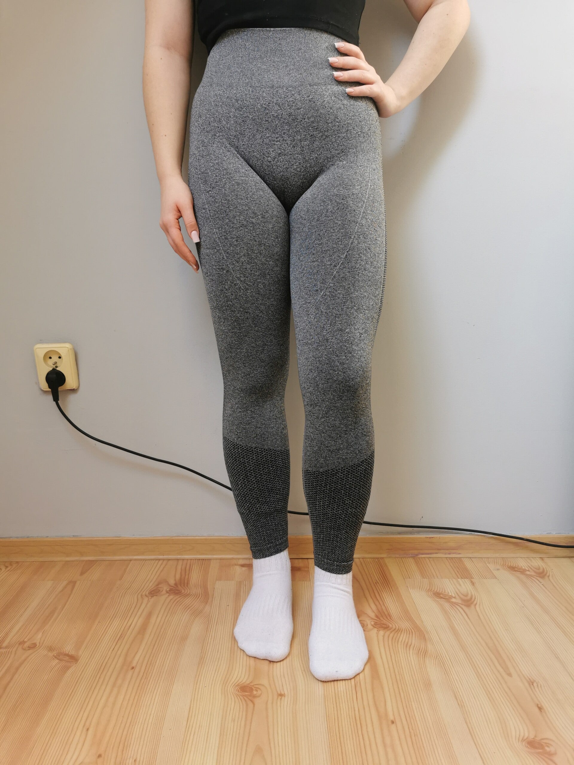 Spodnie materiałowe - leginsy r. 36 S kolor ciemny szary wysoki stan push up