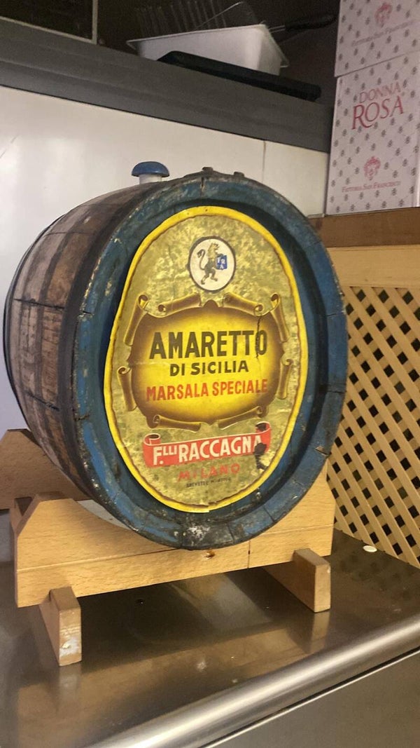 Botte Amaretto di Sicilia