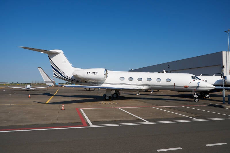 Gulfstream Aerospace G-IV G300 - XA-VET Private owner