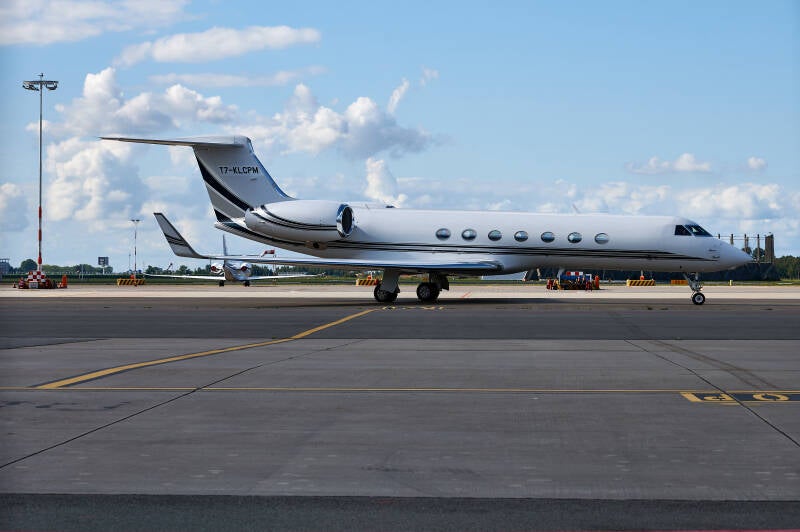 Gulfstream Aerospace G550 - T7-KLCPM Private owner