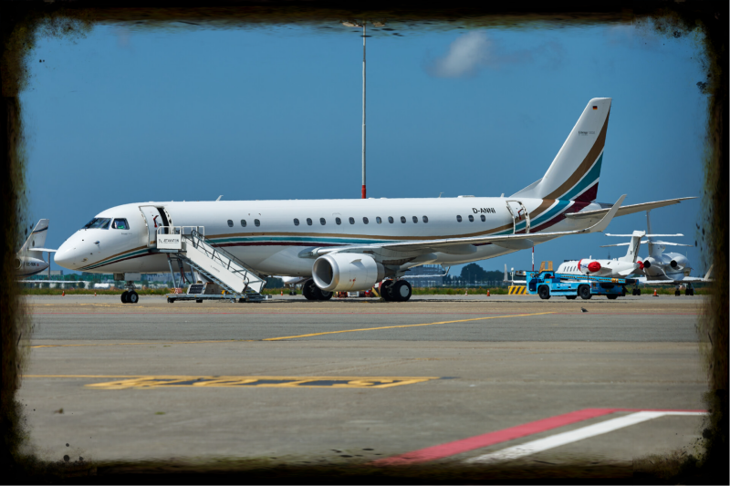 Embraer Lineage 1000 ERJ-190-100 ECJ