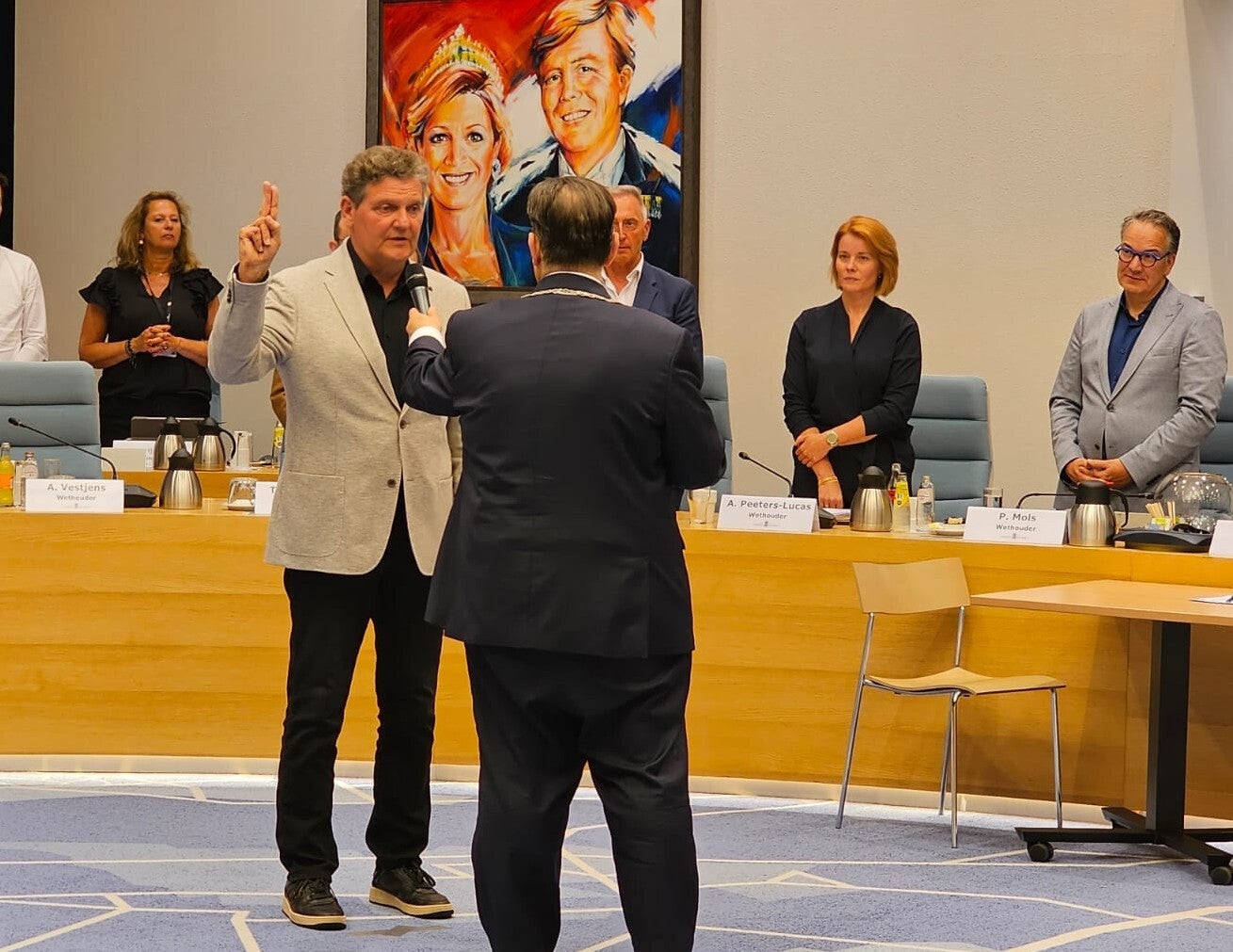 Foto van installatie wethouder CDA Weert