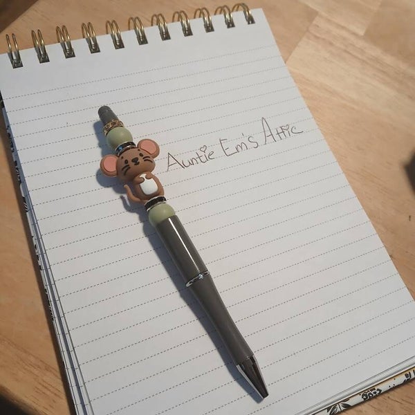 Mouse beaded pen (2825)