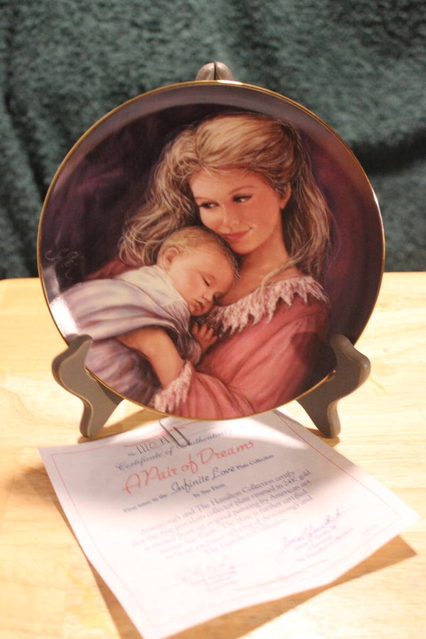 Pair of dreams collector plate