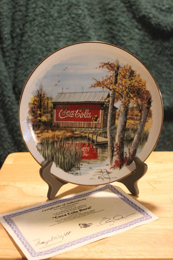 Coca cola barn collector plate