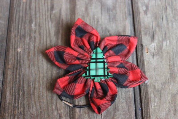 Plaid tree pony tail tie. (397)