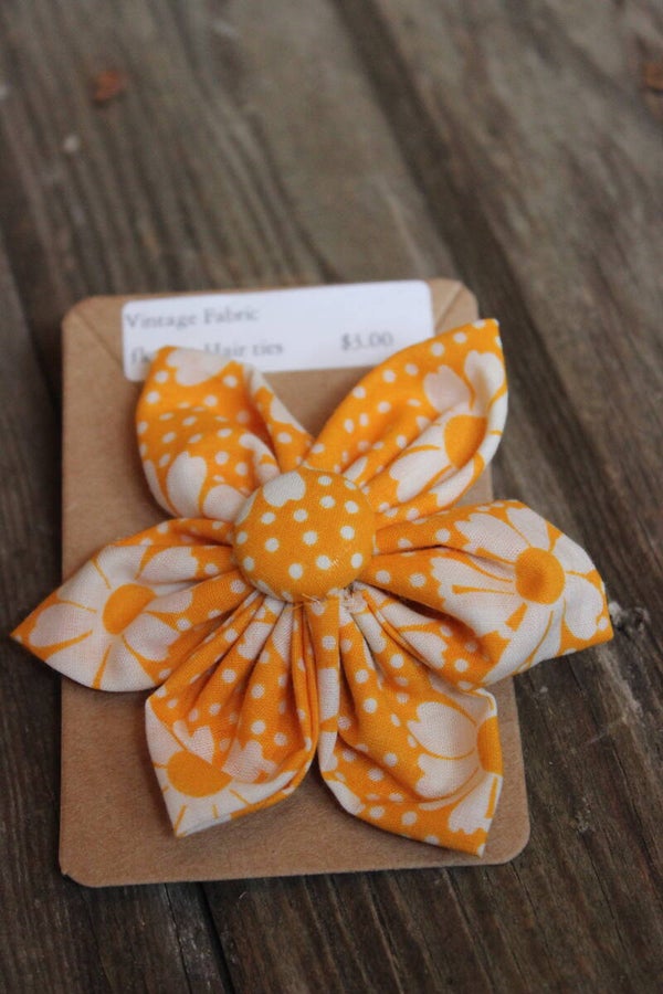 Sunshine Flower hair barrette (43641)
