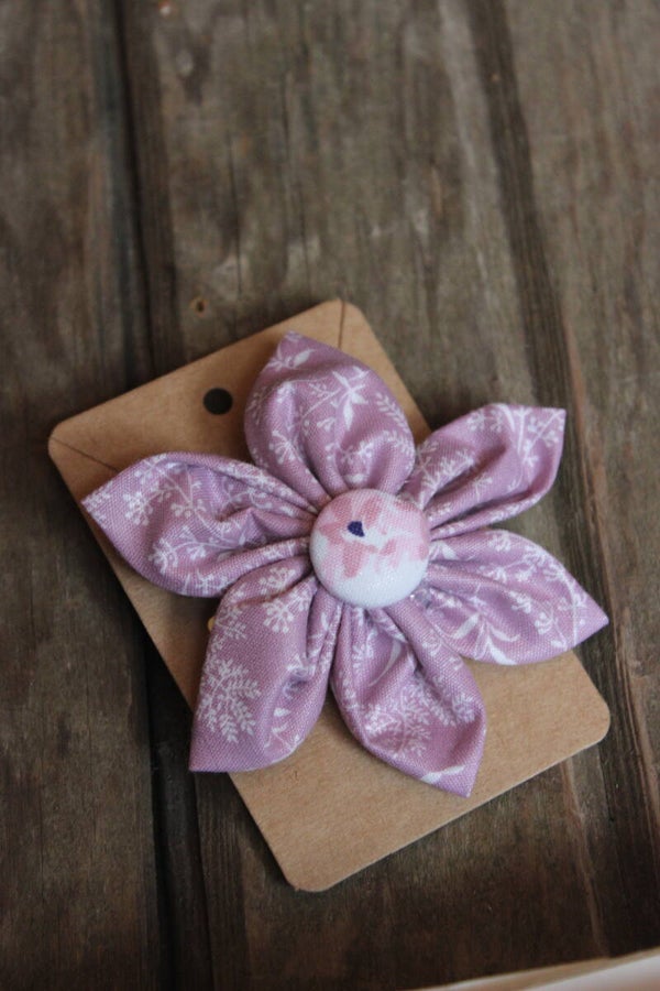 Bunny Coyote hair barrette   (43650)